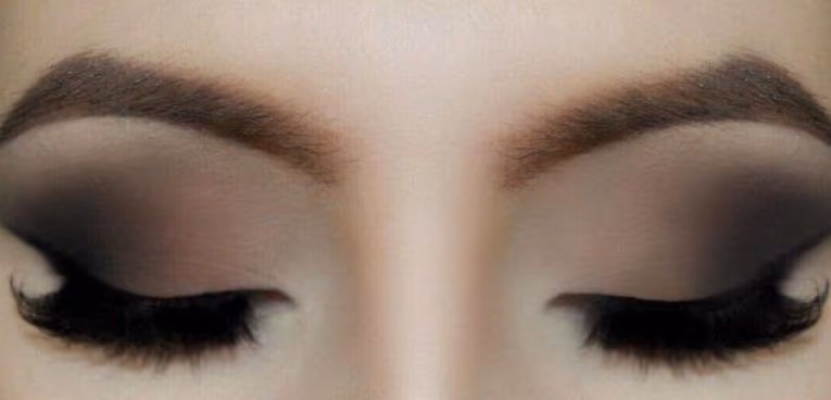 Smokey eyes nedir? Nasıl uygulanır?